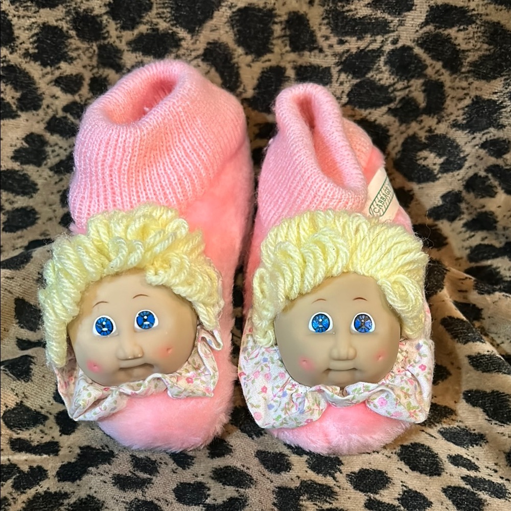 Cabbage Patch Kids children’s slippers